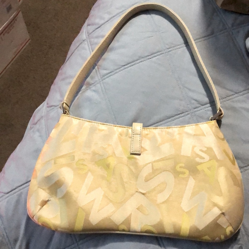 NWT Swarovski Crystal Blush Signature Clasp Small Hand Bag Clutch
